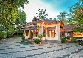 POP Tavern Pool Villa by VOYE HOMES