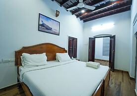 POP Tavern Pool Villa by VOYE HOMES
