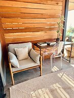 Room-private Luxury Winter Escape Design