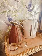 Room-private Luxury Winter Escape Design