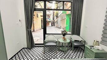 Era Ta Quang Buu Apartment