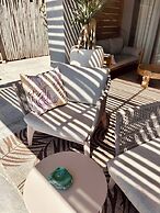Room-luxury Couples Suite Ocean View &