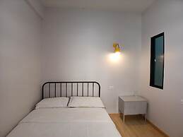 YOOSABAI HOSTEL AND GUESTHOUSE