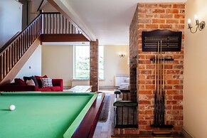 Stunning Five BD Home Near Tewkesbury