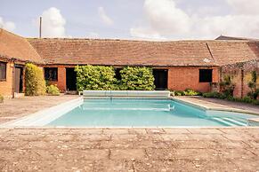 Stunning Five BD Home Near Tewkesbury