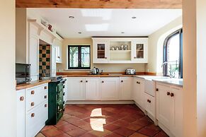 Stunning Five BD Home Near Tewkesbury