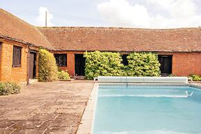 Stunning Five BD Home Near Tewkesbury