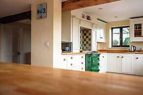 Stunning Five BD Home Near Tewkesbury