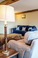 Stunning Five BD Home Near Tewkesbury