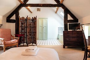 Stunning Five BD Home Near Tewkesbury