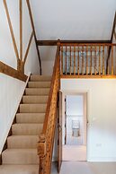 Stunning Five BD Home Near Tewkesbury