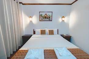 Khampiane Hotel