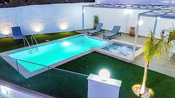 Thea Villa