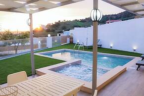 Thea Villa