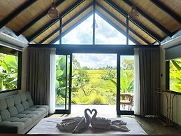 MAXY Guest House