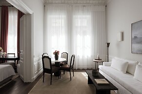 Emperose Residence
