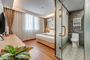 Happy Dragon Saga Hotel