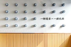 Happy Dragon Saga Hotel