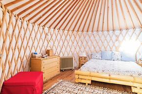 Room-a Yurt Among Olive Trees and the se