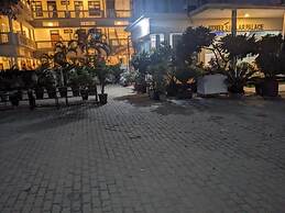 Hotel Satkar Palace Moradabad