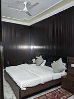 Hotel Satkar Palace Moradabad