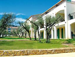 Spacious Provence Retreat for 8 Guests