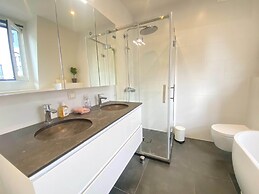 Modern Antwerp City Centre Stay