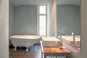Spacious Duplex in Antwerp Old Town