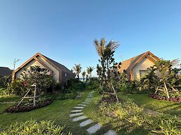 Carabeach Retreat