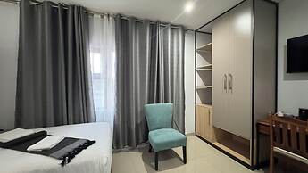 Raintree Hotel