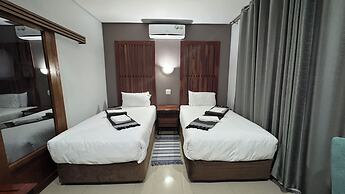 Raintree Hotel