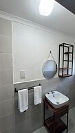 Raintree Hotel