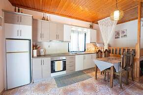 Irene's Cottage Myrtonas