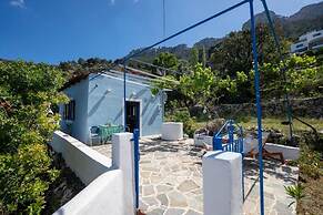 Irene's Cottage Myrtonas