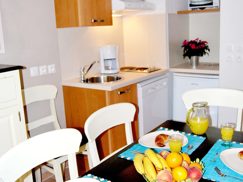 Cosy Village Retreat in Barjac