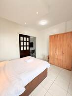 Sky N Sea Suites Malate Sea & City View