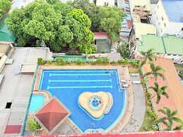 Sky N Sea Suites Malate Sea & City View