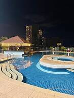 Sky N Sea Suites Malate Sea & City View