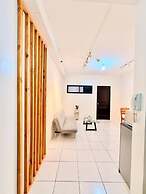 Sky N Sea Suites Malate Sea & City View