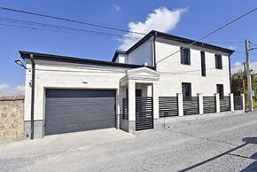Luxury Spacious house in Jrvej