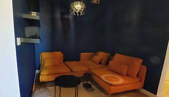 Private Room in a Shared Flat - Lyon 8