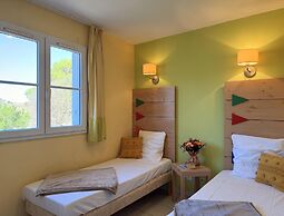 Hillside Mediterranean Stay for 6