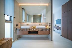 GRAND VIEW Residences Villa with Pool