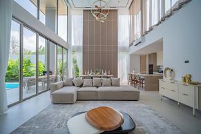 GRAND VIEW Residences Villa with Pool