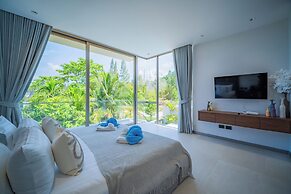 GRAND VIEW Residences Villa with Pool