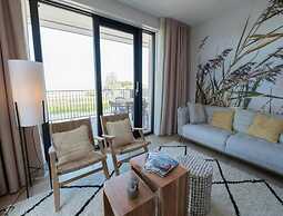 Beachfront Apartment for Four in Workum