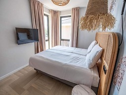 Beachfront Apartment for Four in Workum