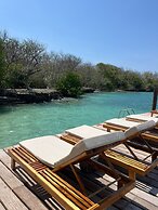 Bayside Island Escape