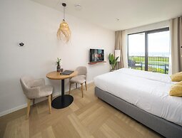 Waterfront Escape for Two at Soal