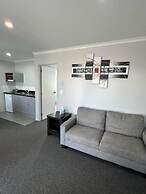 Eastland Pacific Motor Lodge
